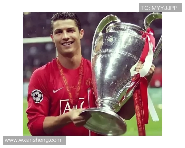 全球足坛最具传奇色彩的球星是谁他如何影响了足球历史的发展