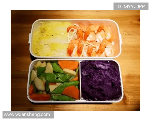 各国足球球星饮食习惯揭秘一日三餐背后的营养与训练奥秘 各国足球球星饮食习惯揭秘一日三餐背后的营养与训练奥秘