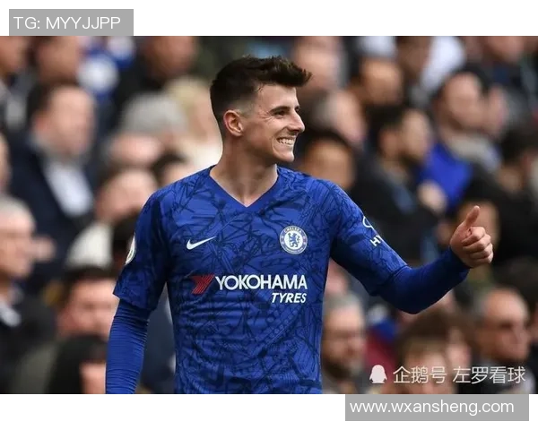 法国十几岁足球天才背后的女友曝光 网友惊叹两人甜蜜互动引关注