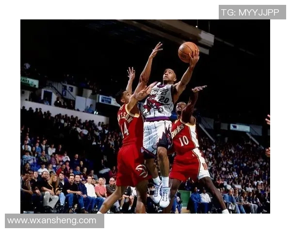 矮个子足球天才逆袭之路：从身高劣势到世界舞台的精彩表现