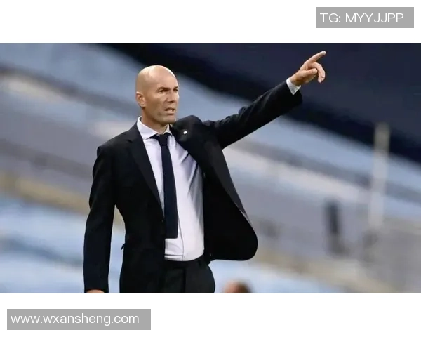 足球历史上首位90后球星的崛起与影响力探索