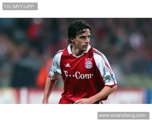 足球巨星家庭：那些拥有多个儿子的足球传奇人物与他们的球场故事